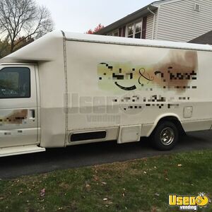 1998 Ford Econoline E350 Mobile Boutique Backup Camera New Jersey Diesel Engine for Sale