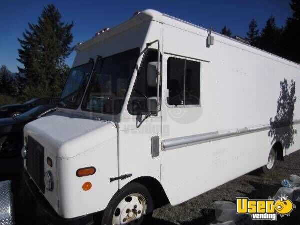 1998 Freightliner Food Truck / Mobile Kitchen British Columbia Gas Engine for Sale