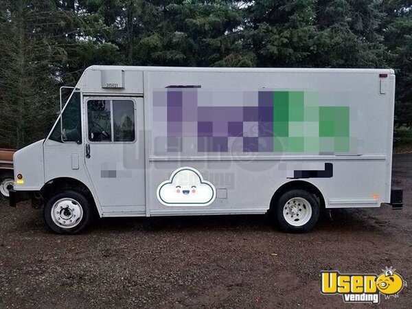 1998 Freightliner Mt45 Stepvan Cabinets Oregon Diesel Engine for Sale