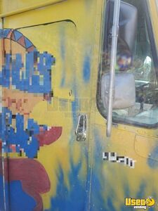 1998 Gmc P30 Stepvan Kitchen Food Truck All-purpose Food Truck 49 Illinois Gas Engine for Sale