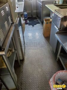 1998 Gmc P30 Stepvan Kitchen Food Truck All-purpose Food Truck Triple Sink Illinois Gas Engine for Sale