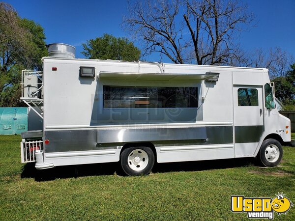 1998 Gumman Olson Step Van Kitchen Food Truck All-purpose Food Truck Texas Gas Engine for Sale