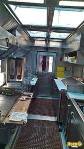 1998 Kitchen Food Truck All-purpose Food Truck Air Conditioning California Gas Engine for Sale