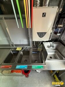 1998 Mt45 All-purpose Food Truck Flatgrill New York Diesel Engine for Sale