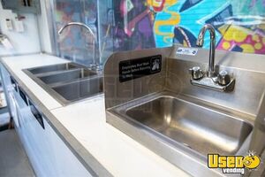 1998 Mt45 All-purpose Food Truck Fresh Water Tank Florida Diesel Engine for Sale