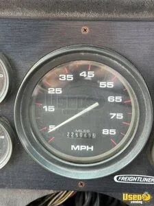 1998 Mt45 All-purpose Food Truck Interior Lighting New York Diesel Engine for Sale