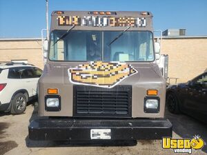 1998 Mt45 All-purpose Food Truck Stainless Steel Wall Covers Texas Diesel Engine for Sale