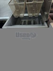 1998 Mt45 All-purpose Food Truck Work Table Florida Diesel Engine for Sale