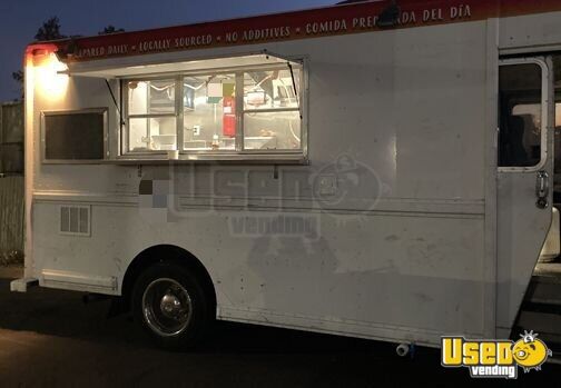 1998 Mt45 Chassis All-purpose Food Truck Colorado Diesel Engine for Sale
