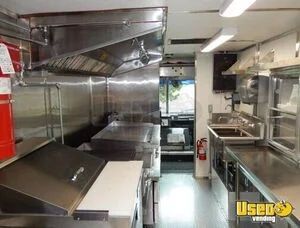 1998 Mt45 Chassis All-purpose Food Truck Propane Tank Colorado Diesel Engine for Sale