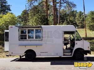 1998 Mt45 Step Van Kitchen Food Truck All-purpose Food Truck Florida Diesel Engine for Sale