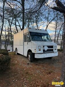Ready to Convert - Freightliner MT45 Step Van DIY Mobile Unit for Sale in Massachusetts!