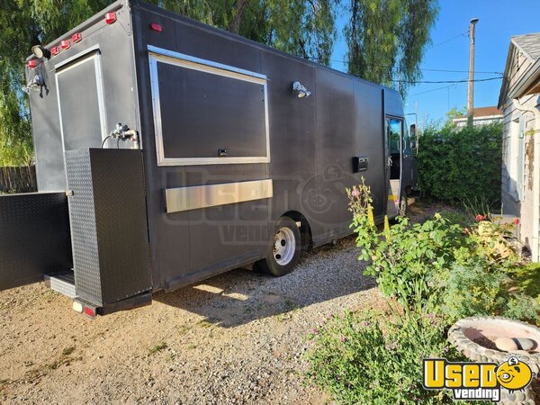 1998 P- Truck All-purpose Food Truck California Gas Engine for Sale