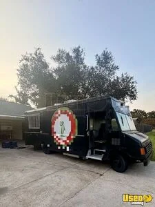 1998 P30 All-purpose Food Truck Air Conditioning Louisiana Gas Engine for Sale