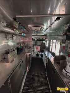 1998 P30 All-purpose Food Truck Cabinets Tennessee Gas Engine for Sale