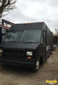 1998 P30 All-purpose Food Truck California Gas Engine for Sale