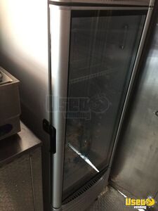 1998 P30 All-purpose Food Truck Deep Freezer Florida Gas Engine for Sale