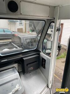 1998 P30 All-purpose Food Truck Electrical Outlets Oregon Gas Engine for Sale