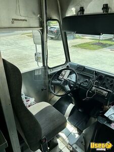 1998 P30 All-purpose Food Truck Electrical Outlets Tennessee Gas Engine for Sale