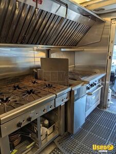 1998 P30 All-purpose Food Truck Exterior Customer Counter British Columbia Gas Engine for Sale