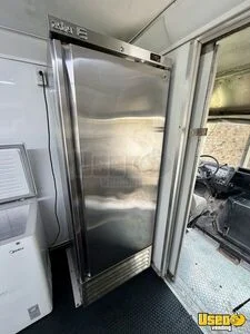 1998 P30 All-purpose Food Truck Flatgrill Louisiana Gas Engine for Sale