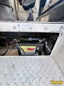 1998 P30 All-purpose Food Truck Hand-washing Sink Louisiana Gas Engine for Sale