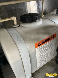 1998 P30 All-purpose Food Truck Prep Station Cooler Florida Gas Engine for Sale