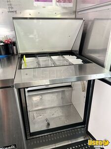 1998 P30 All-purpose Food Truck Prep Station Cooler Tennessee Gas Engine for Sale