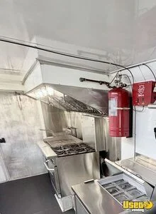 1998 P30 All-purpose Food Truck Reach-in Upright Cooler Louisiana Gas Engine for Sale