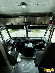 1998 P30 All-purpose Food Truck Work Table Tennessee Gas Engine for Sale