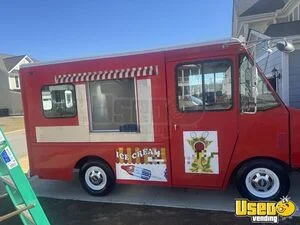 1998 P30 Ice Cream Truck Concession Window South Carolina for Sale