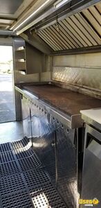 1998 P30 Step Van Food Truck All-purpose Food Truck Prep Station Cooler Texas Diesel Engine for Sale