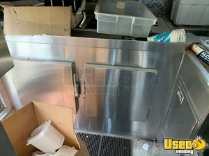 1998 P30 Step Van Ice Cream Truck Ice Cream Truck Upright Freezer California Diesel Engine for Sale