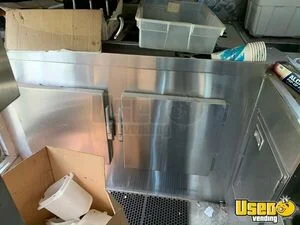 1998 P30 Step Van Ice Cream Truck Ice Cream Truck Upright Freezer California Diesel Engine for Sale