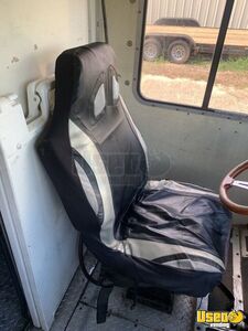 1998 P30 Step Van Kitchen Food Truck All-purpose Food Truck 35 Texas Diesel Engine for Sale