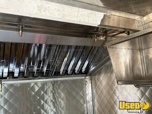 1998 P30 Step Van Kitchen Food Truck All-purpose Food Truck 54 Texas Diesel Engine for Sale