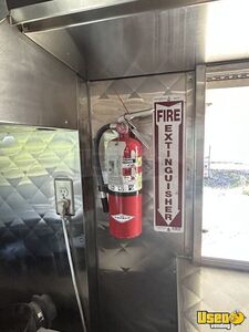 1998 P30 Step Van Kitchen Food Truck All-purpose Food Truck 57 Texas Diesel Engine for Sale