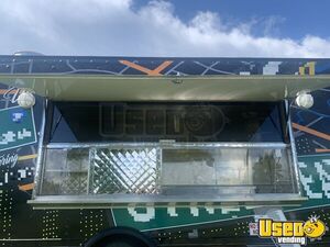 1998 P30 Step Van Kitchen Food Truck All-purpose Food Truck Diamond Plated Aluminum Flooring Texas Diesel Engine for Sale