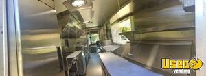 1998 P30 Step Van Kitchen Food Truck All-purpose Food Truck Diamond Plated Aluminum Flooring Washington Gas Engine for Sale