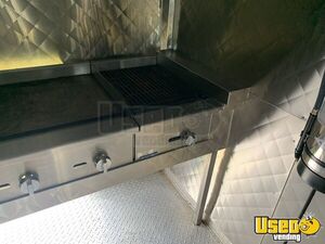 1998 P30 Step Van Kitchen Food Truck All-purpose Food Truck Exhaust Hood Texas Diesel Engine for Sale