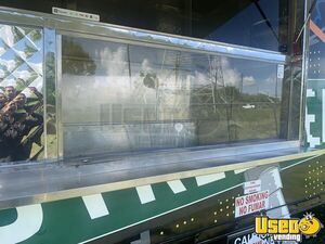 1998 P30 Step Van Kitchen Food Truck All-purpose Food Truck Exterior Customer Counter Texas Diesel Engine for Sale