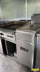 1998 P30 Step Van Kitchen Food Truck All-purpose Food Truck Fire Extinguisher Florida Gas Engine for Sale
