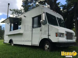 1998 P30 Step Van Kitchen Food Truck All-purpose Food Truck Florida Gas Engine for Sale