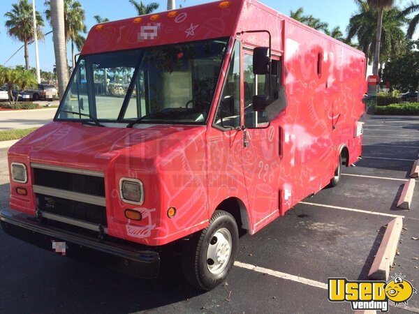 1998 P30 Step Van Kitchen Food Truck All-purpose Food Truck Florida Gas Engine for Sale