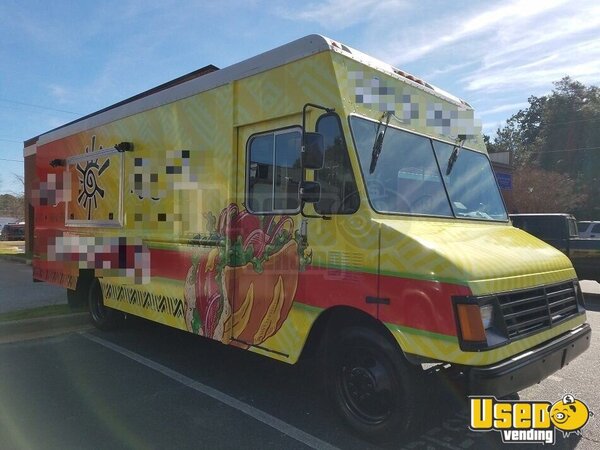 1998 P30 Step Van Kitchen Food Truck All-purpose Food Truck Georgia Gas Engine for Sale