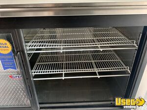 1998 P30 Step Van Kitchen Food Truck All-purpose Food Truck Grease Trap Texas Diesel Engine for Sale
