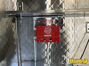 1998 P30 Step Van Kitchen Food Truck All-purpose Food Truck Hot Water Heater Texas Diesel Engine for Sale