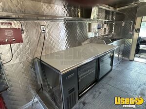 1998 P30 Step Van Kitchen Food Truck All-purpose Food Truck Interior Lighting Texas Diesel Engine for Sale