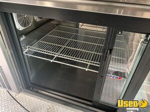 1998 P30 Step Van Kitchen Food Truck All-purpose Food Truck Work Table Texas Diesel Engine for Sale