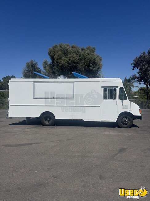 1998 P30 Step Van Pizza Food Truck California Gas Engine for Sale